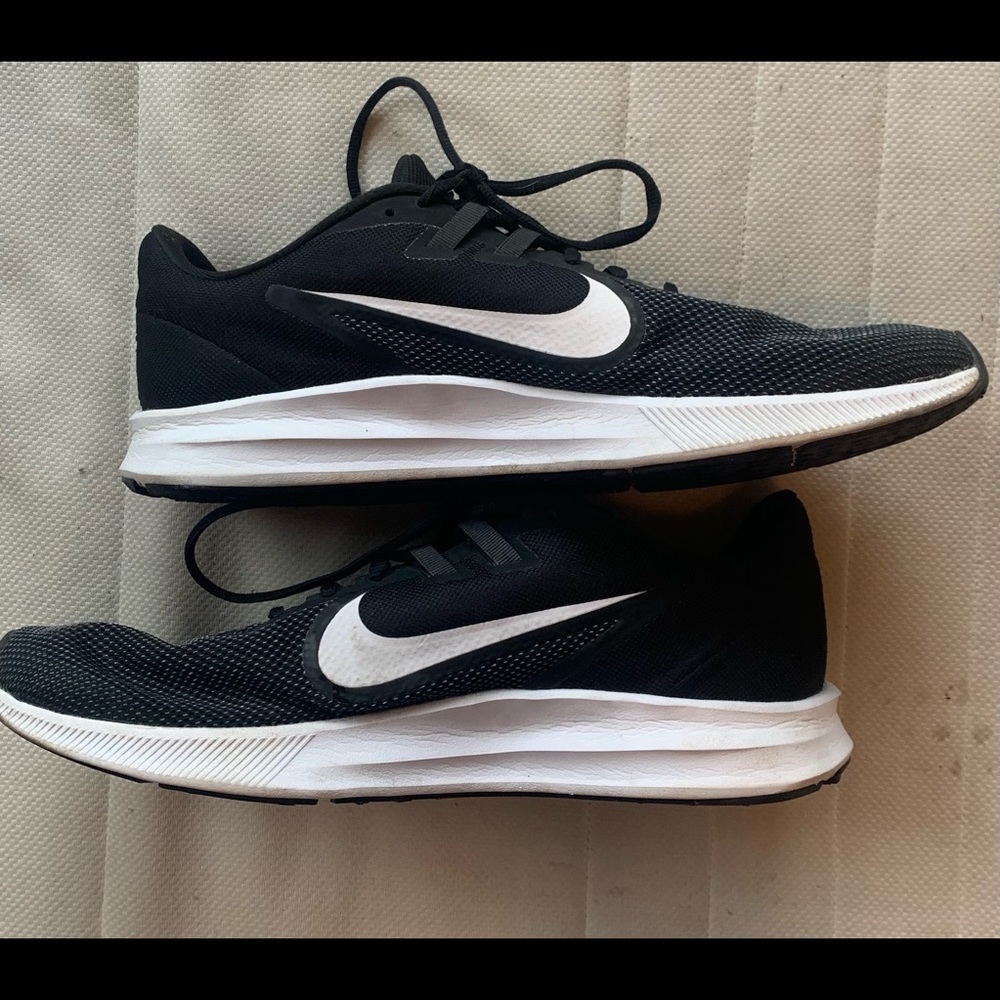 Nike Downshifter running shoes